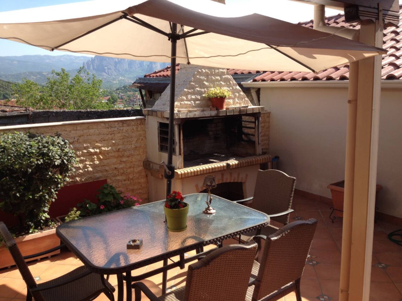Luxury Family Villa near Meteora