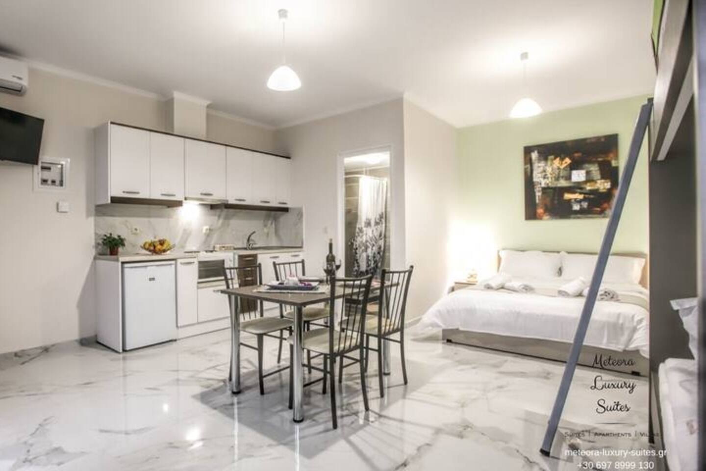 Del Sol Meteora Luxurious Family Suites #2 — 2