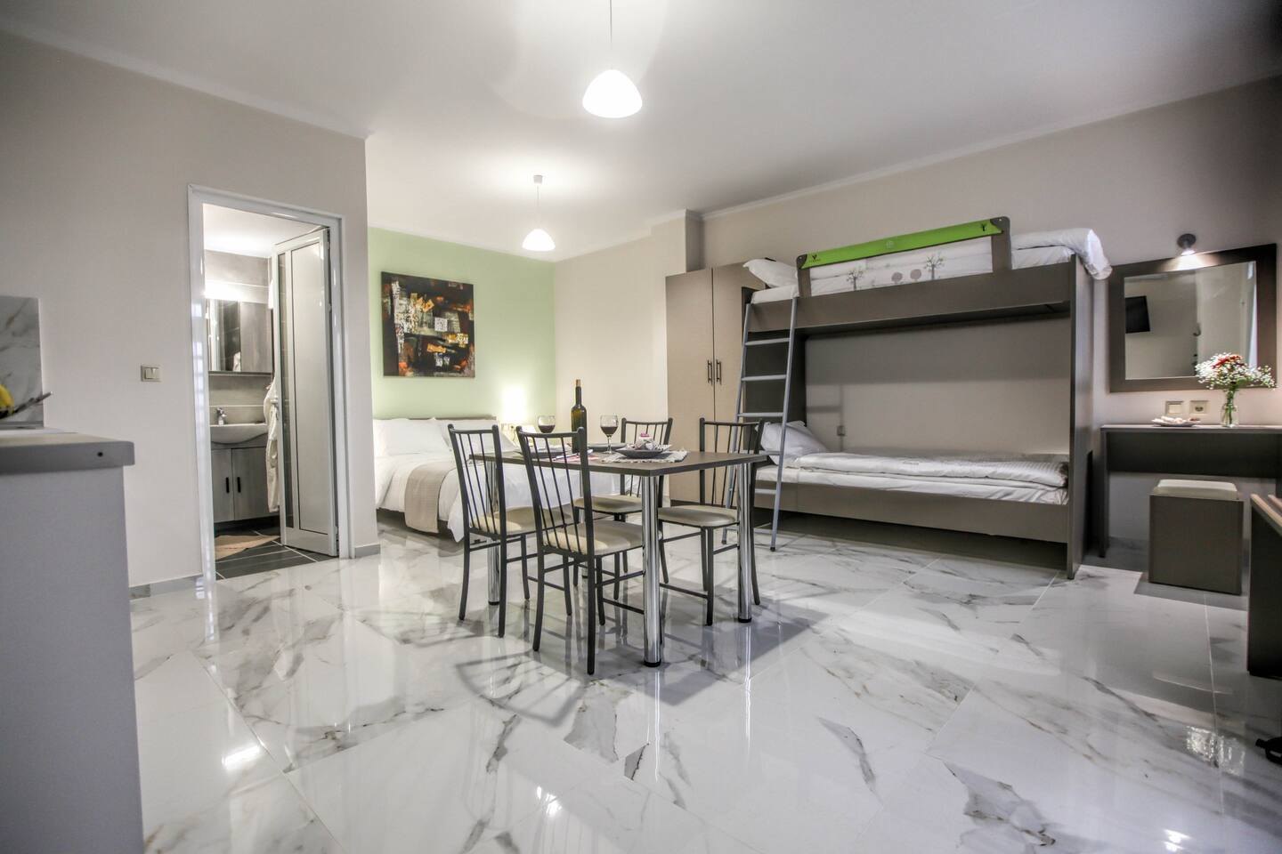 Del Sol Meteora Luxurious Family Suites #2