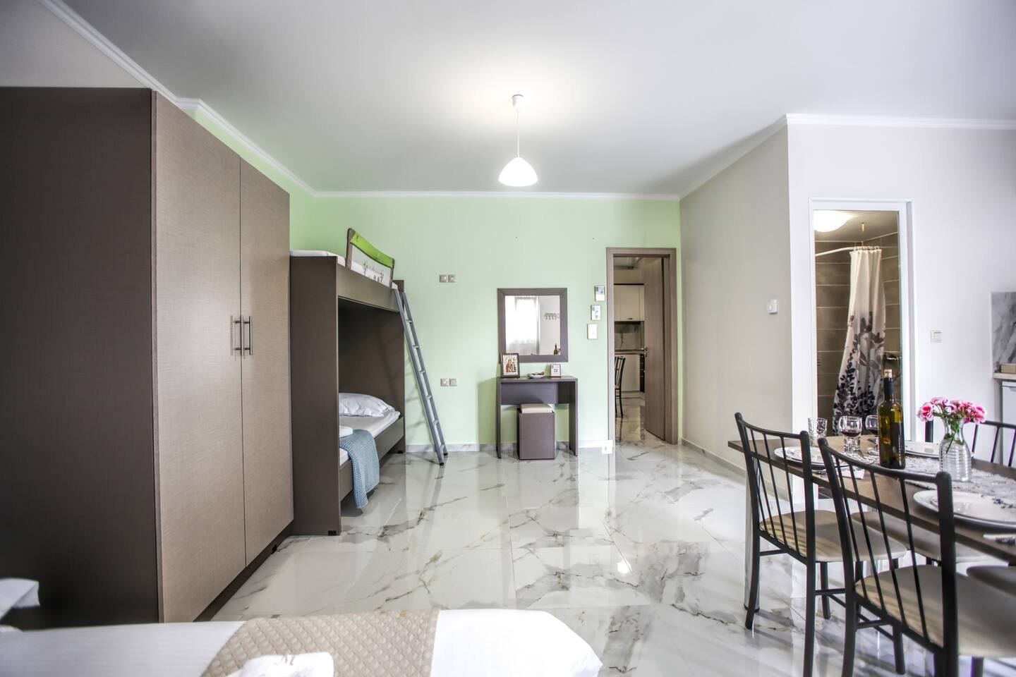 Del Sol Meteora Luxurious Family Suites #1