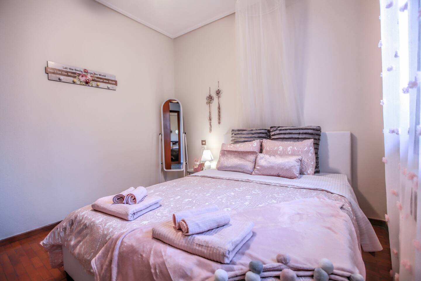 Only yours Meteora Family House