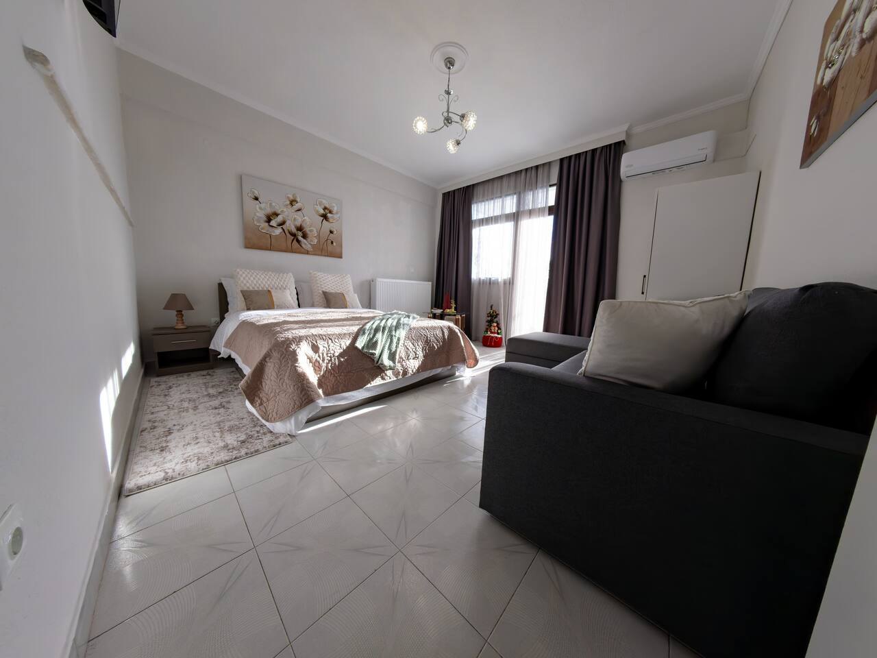 Del Sol 6 Meteora Luxurious Family Suites — 2