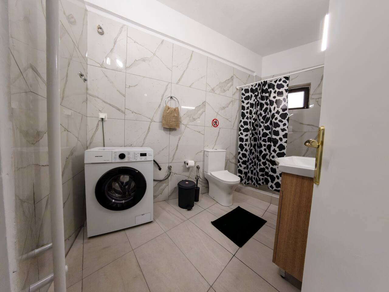 Del Sol 6 Meteora Luxurious Family Suites — 3